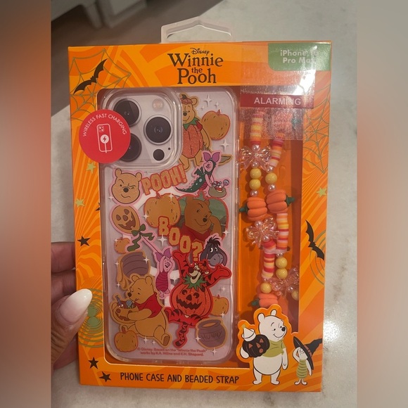 Disney BOO TO POOH IPHONE 16 PRO MAX CASE W JEWELED STRAP! New - Picture 3 of 7
